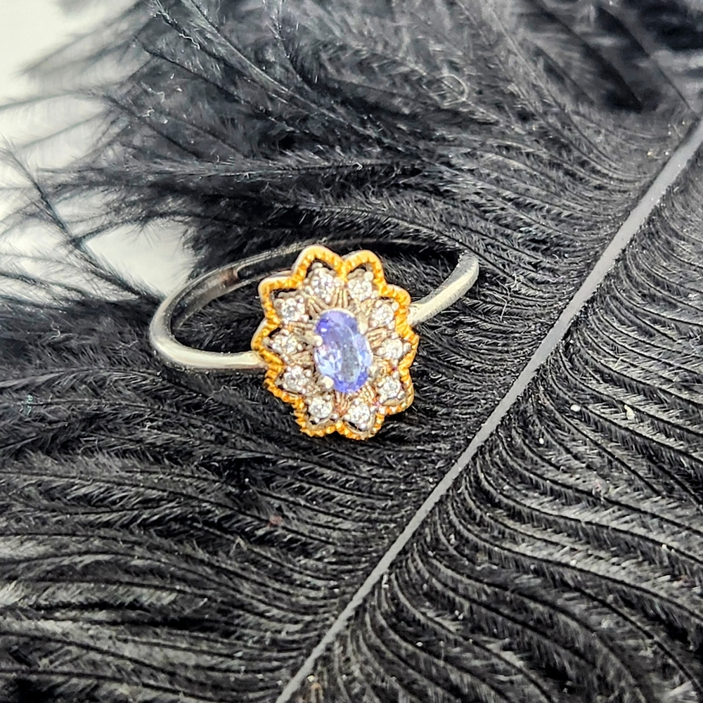925 Sterling Silver Natural Blue Purplish Tanzanite Zirconia Diamonds Ring - Picture 2 of 10